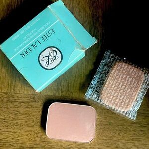 ESTEE LAUDER Double Performance Face Powder in CHIFFON  refill